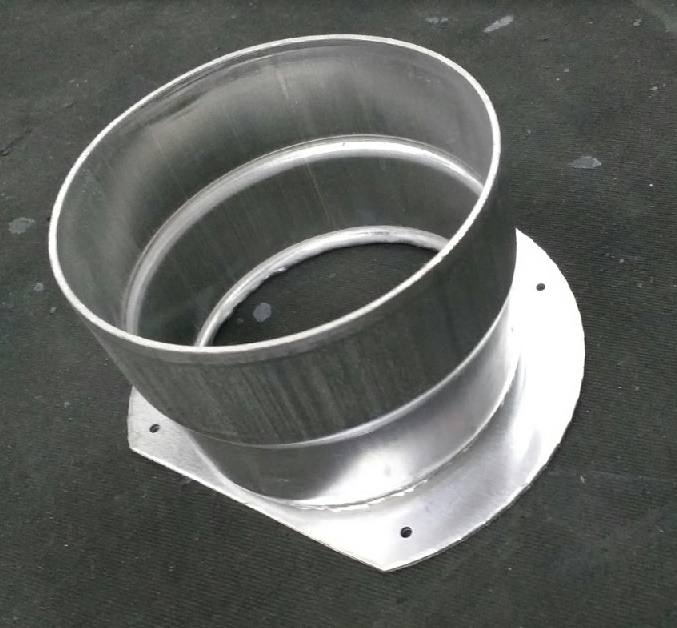 Pièce de raccordement conduit fumées